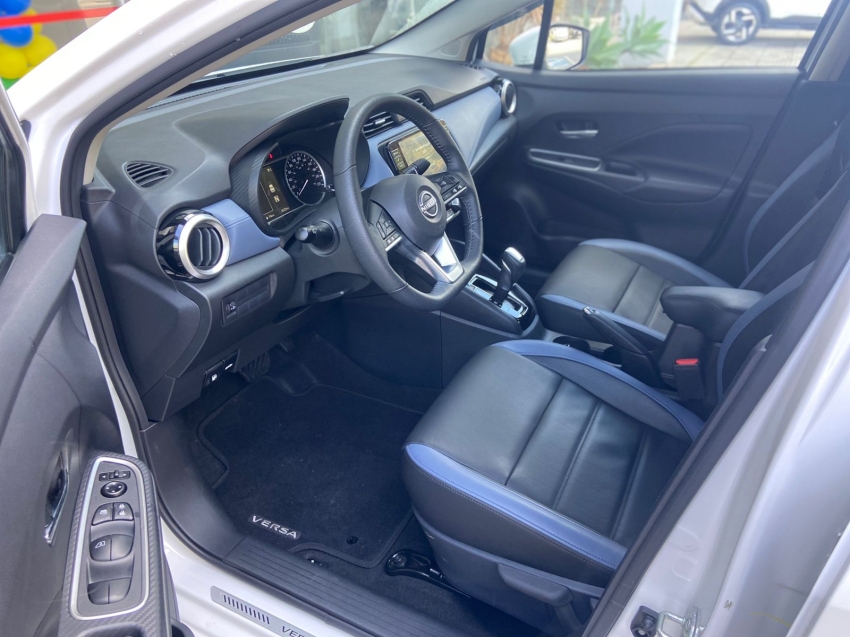 nissan versa 1.6 flex automatico 202610