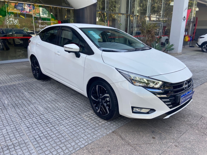 nissan versa 1.6 flex automatico 2026