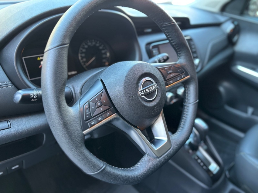 nissan kicks 1.6 16v flexstart advance xtronic flex 4p automatico 20237