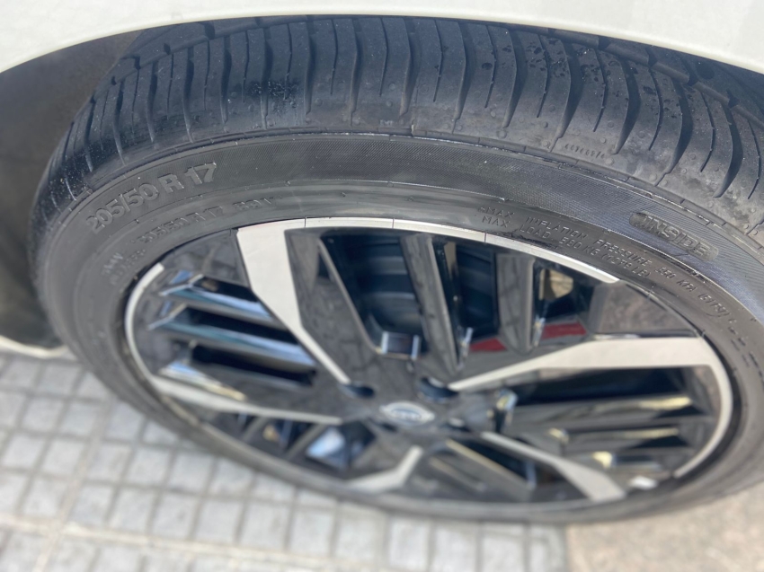 nissan versa 1.6 flex automatico 202515