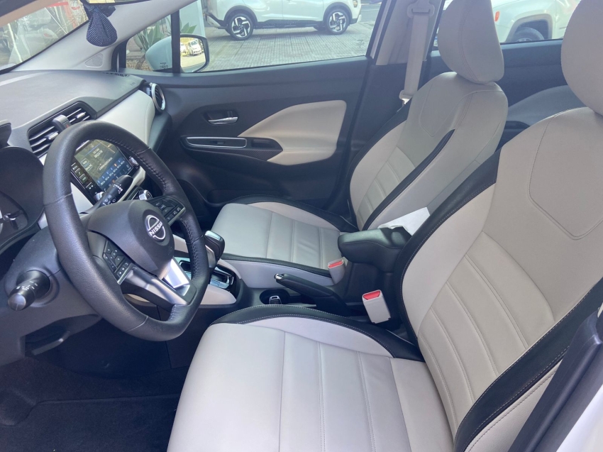 nissan versa 1.6 flex automatico 202511