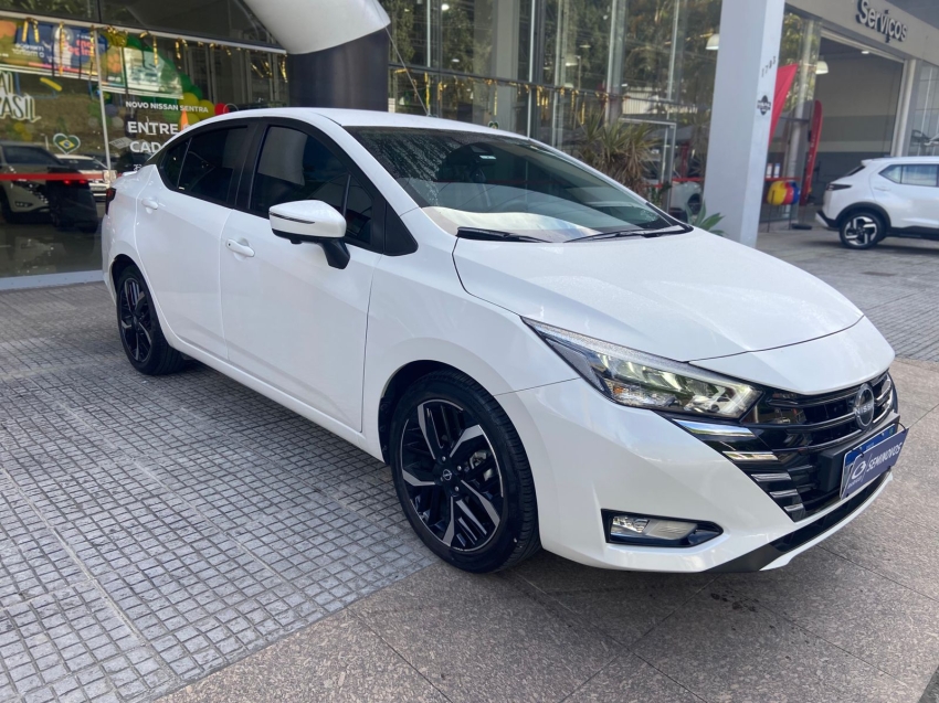 nissan versa 1.6 flex automatico 2025