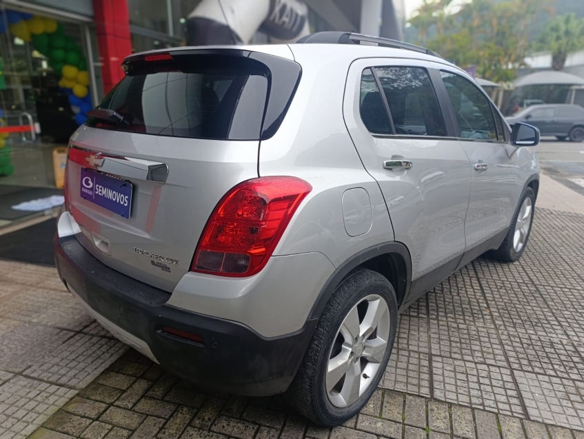 chevrolet tracker 1.8 flex automatico 20143