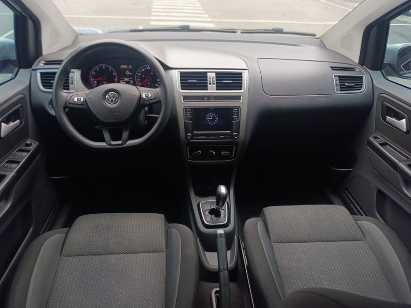 volkswagen fox 1.6 msi total flex connect 4p i-motion semiautomatico 20197
