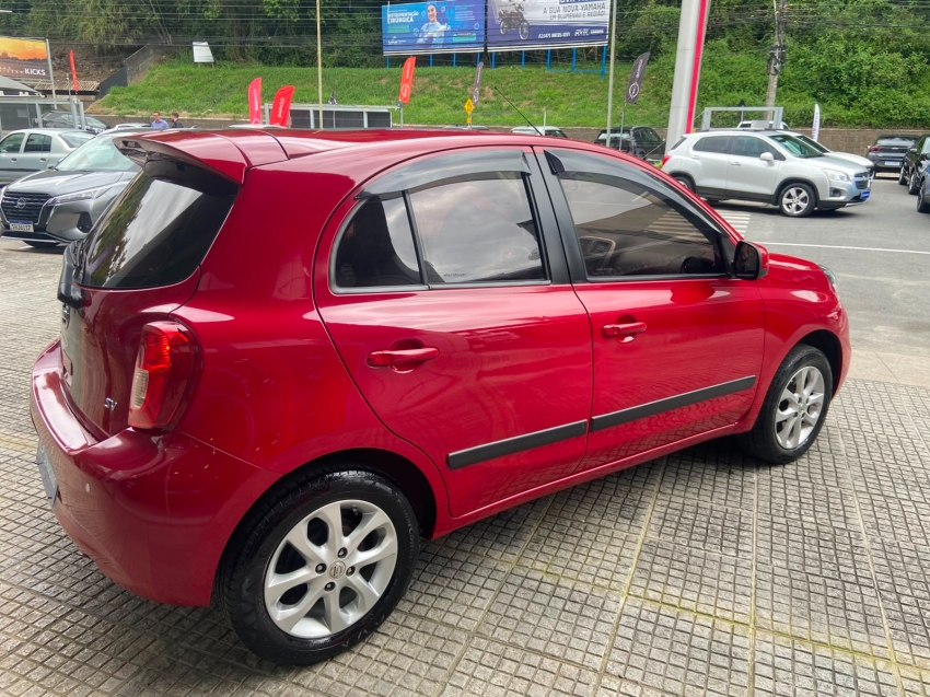nissan march 1.0 flex 20154