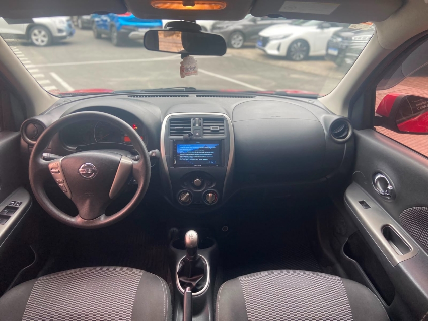 nissan march 1.0 flex 20157