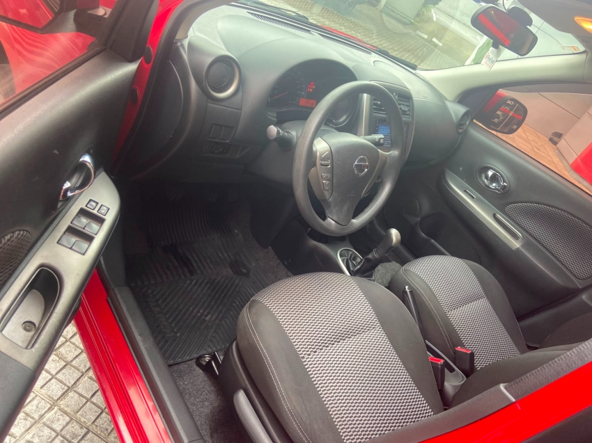 nissan march 1.0 flex 20155