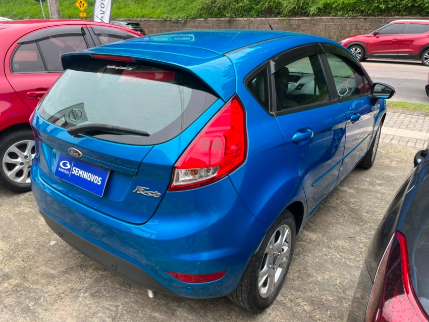 ford fiesta 1.6 se hatch 16v flex 4p powershift semiautomatico 20173