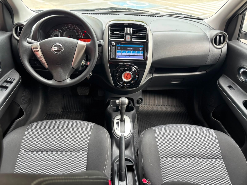 nissan march 1.6 sl 16v flexstart 4p xtronic flex automatico 202011