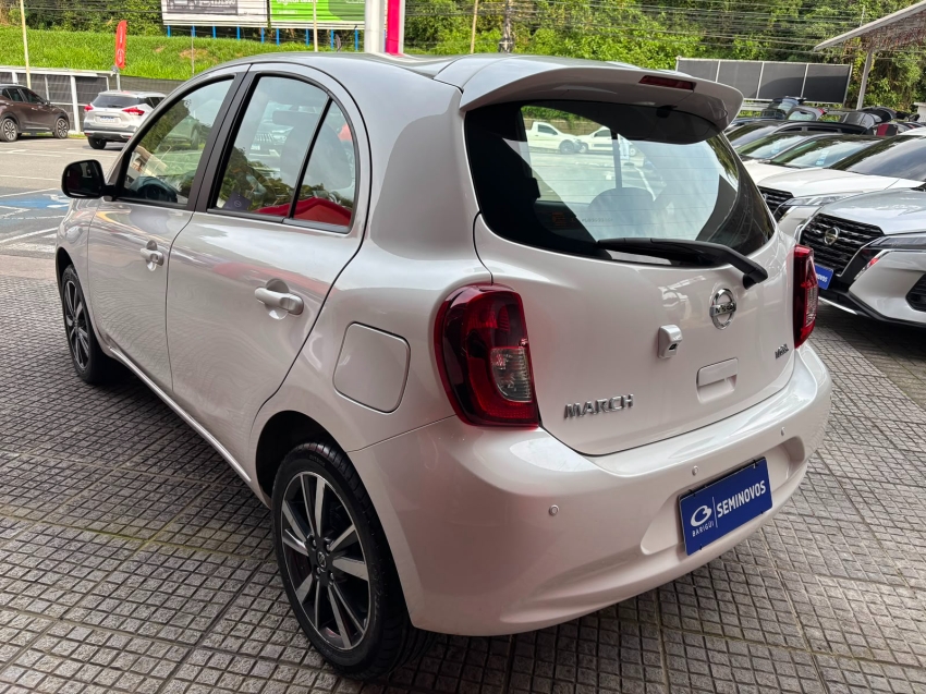 nissan march 1.6 sl 16v flexstart 4p xtronic flex automatico 20206