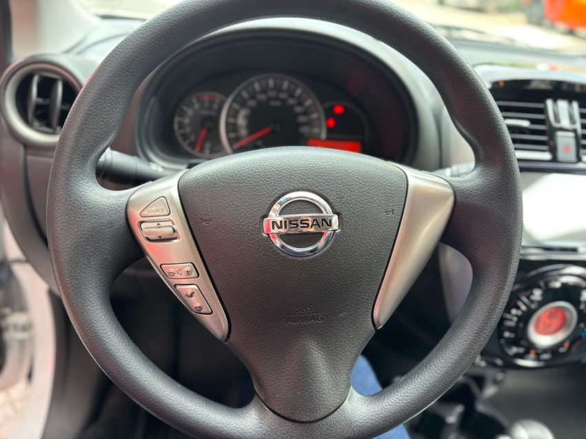 nissan march 1.6 sl 16v flexstart 4p xtronic flex automatico 202012