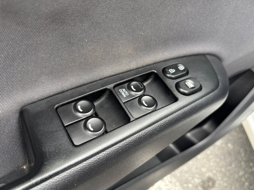 hyundai hb20s 1.0 unique 12v flex 4p manual 201912