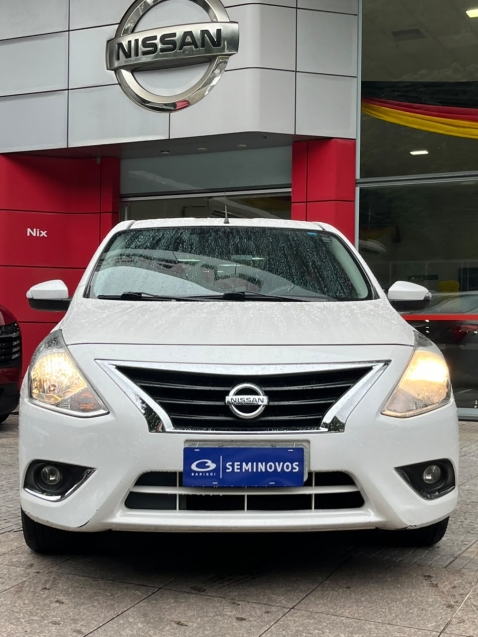 nissan versa 1.6 16v flexstart unique 4p xtronic 1.5 flex automatico 20171