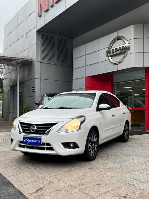 nissan versa 1.6 16v flexstart unique 4p xtronic 1.5 flex automatico 20172