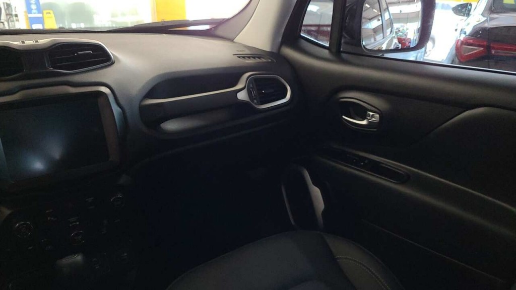 jeep renegade 1.8 16v flex longitude 4p automatico 202115