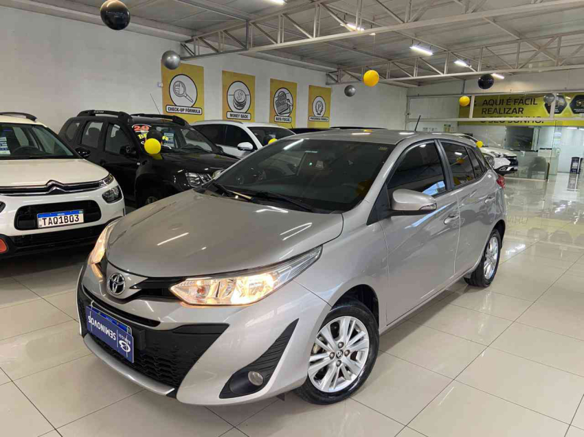 toyota yaris hatch xl plus tech 1.3 16v cvt flex 2018/19