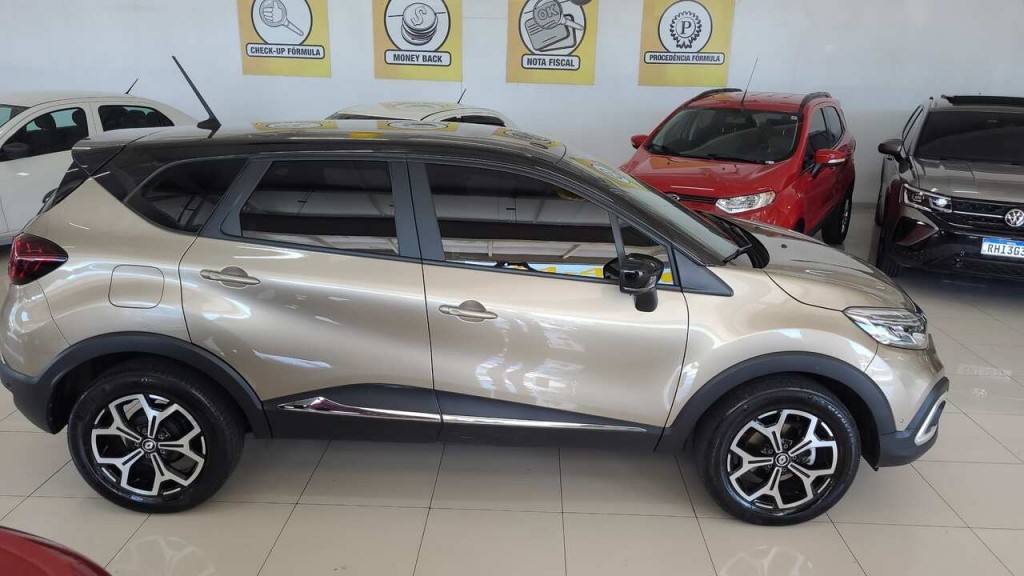 renault captur 1.3 tce flex iconic x-tronic 4p automatico 20223