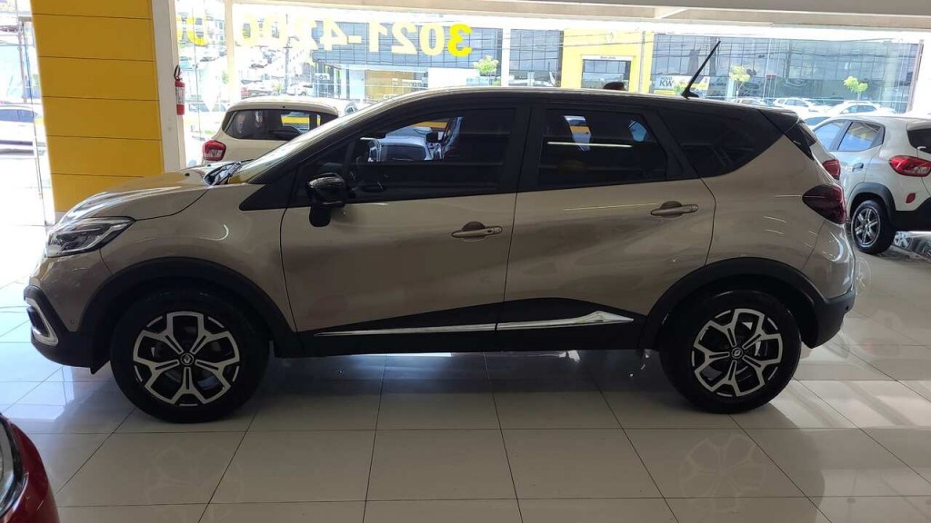 renault captur 1.3 tce flex iconic x-tronic 4p automatico 20224
