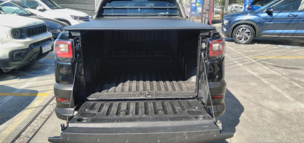 strada plus freedom 1.3 8v firefly