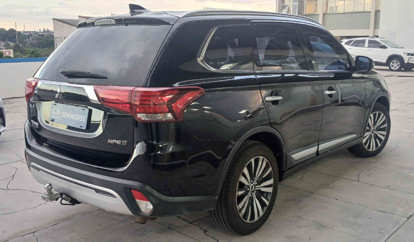 mitsubishi outlander gasolina automatico 2018/19