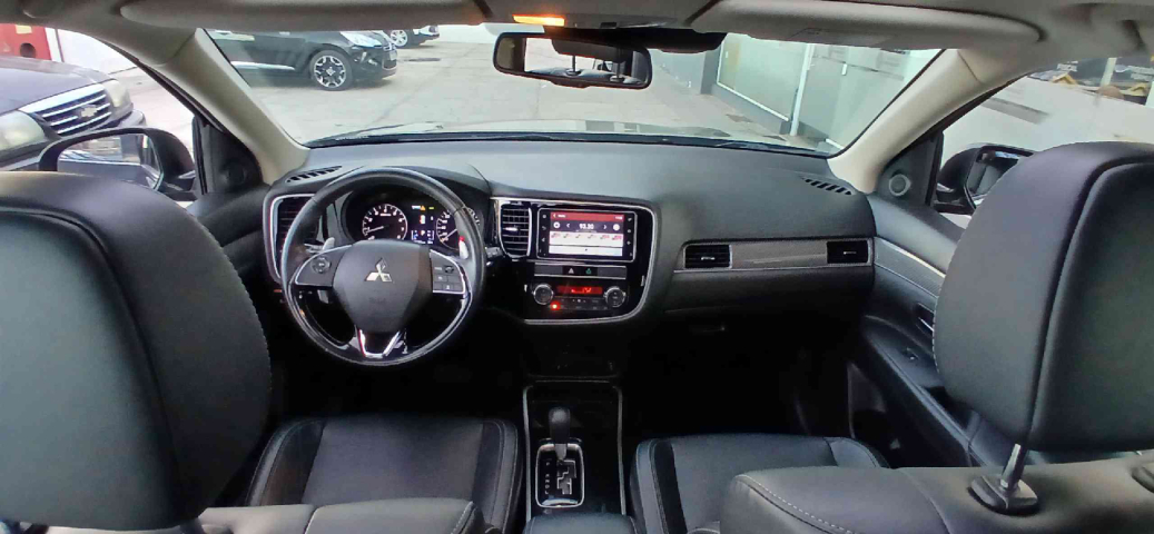 mitsubishi outlander gasolina automatico 2018/19
