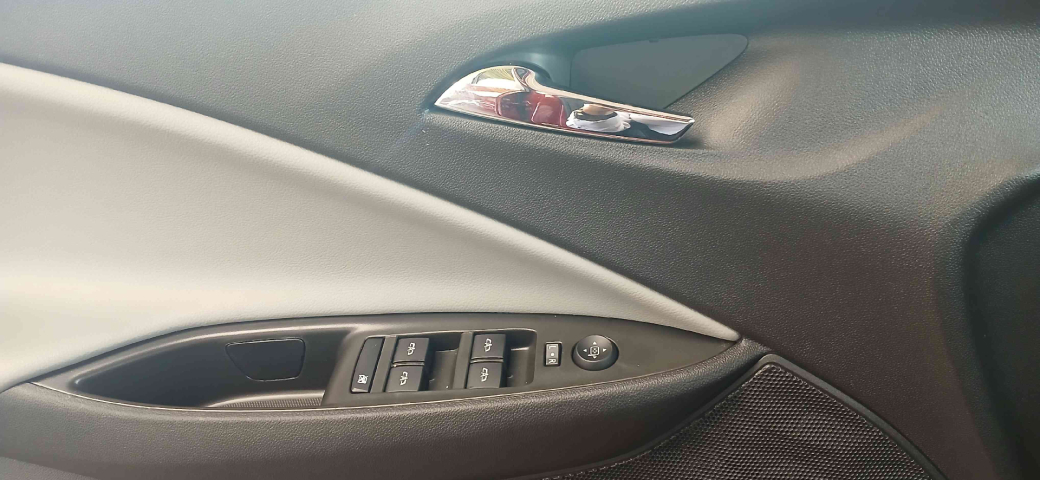 chevrolet onix premier 1.0 tb 12v at6 flex automatico 2024/25