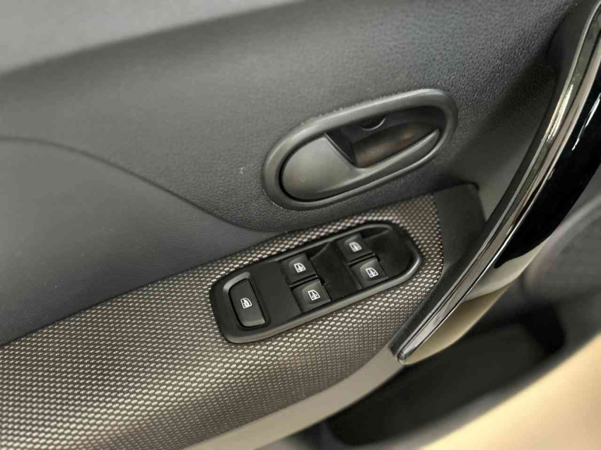 renault logan flex manual 2023/24