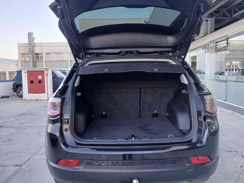 jeep compass longitude 4x2 2.0 16v at6 flex automatico 2017/18
