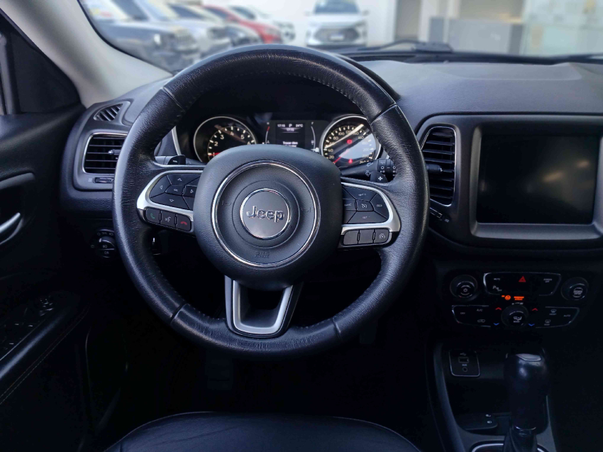 jeep compass longitude 4x2 2.0 16v at6 flex automatico 2017/18
