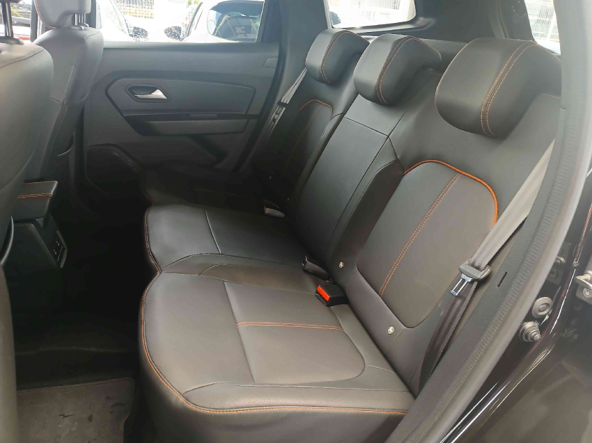 renault  duster iconic plus 1.3 16v tce cvt x- flex automatico 2024/25