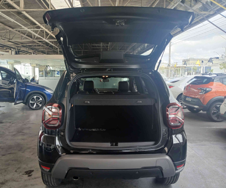 renault  duster iconic plus 1.3 16v tce cvt x- flex automatico 2024/25