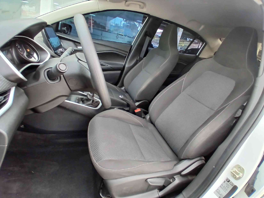 chevrolet onix  plus lt 1.0 12v mt6 flex 2023/24