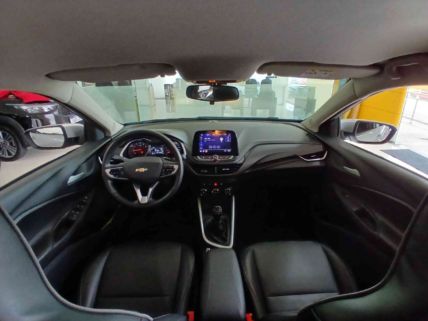 chevrolet onix  plus lt 1.0 12v mt6 flex 2022/22