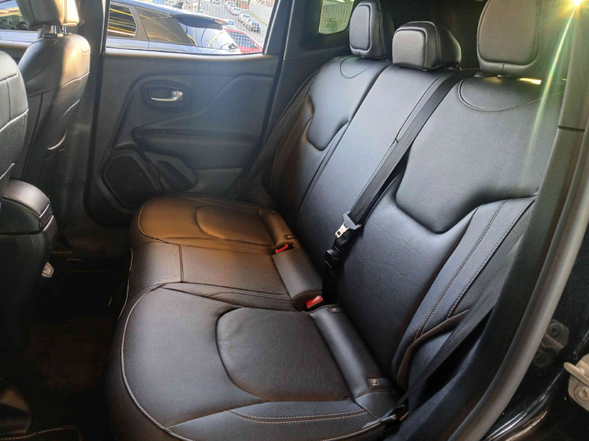 jeep renegade longitude 1.3 t270 gse at6 2022/23