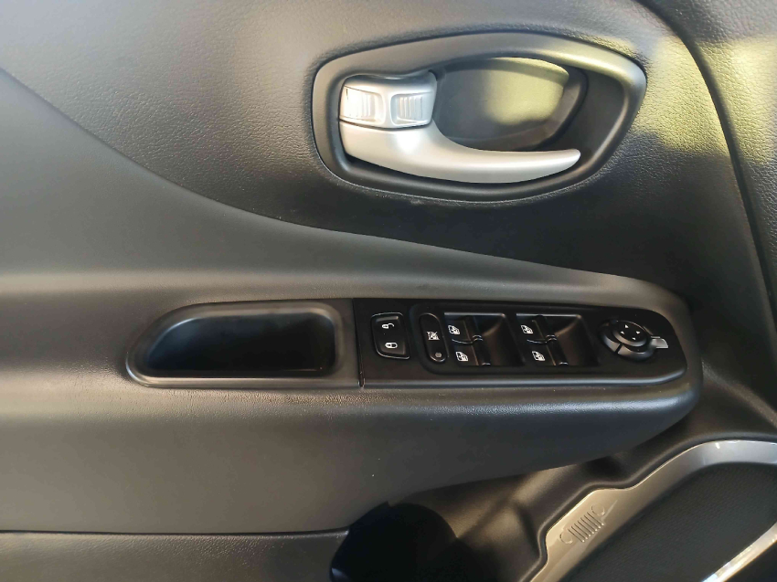 jeep renegade longitude 1.3 t270 gse at6 2022/23