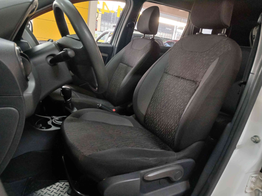 dusterautq pcd 1.6 16v sce cvt xtro flex 2019/20