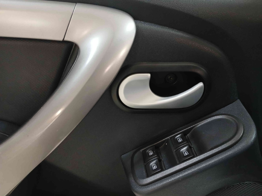 dusterautq pcd 1.6 16v sce cvt xtro flex 2019/20