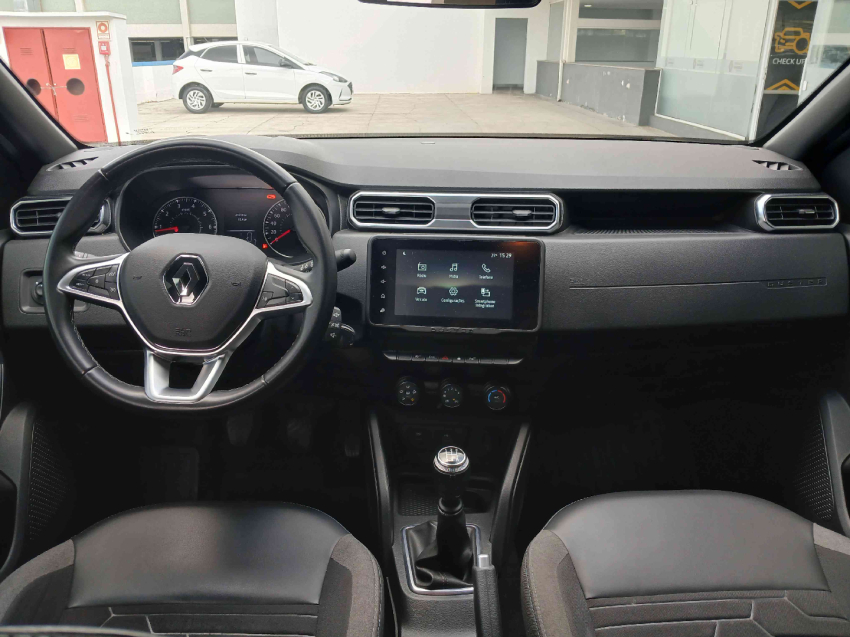 renault duster intense 1.6 16v sce mt6 flex manual 2023/24