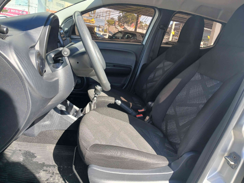 fiat mobi like 1.0 8v flex manual 2018/19