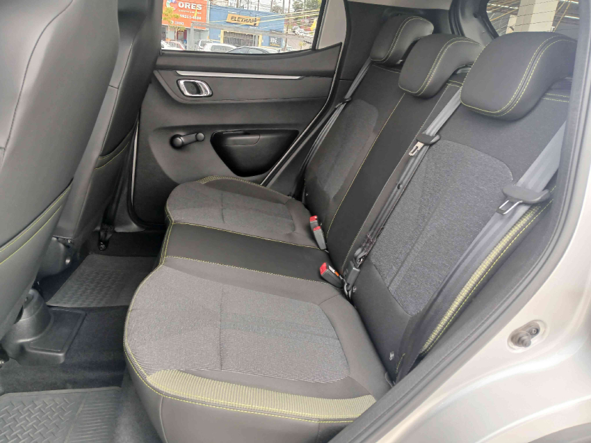 renault kwid utsider 1.0 12v flex manual 2023/24