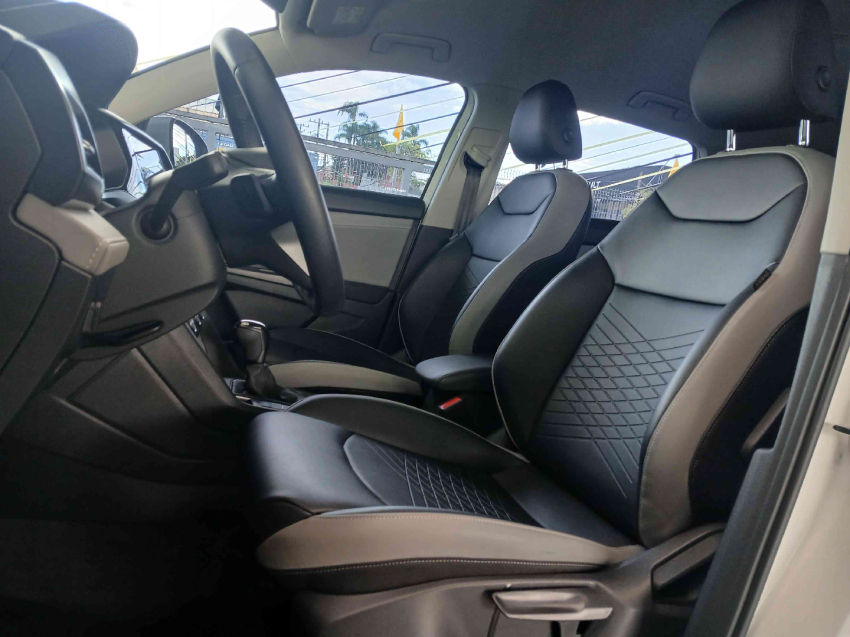 volkswagen taos  comfortline 250 1.4 tb at flex automatico 2022/22