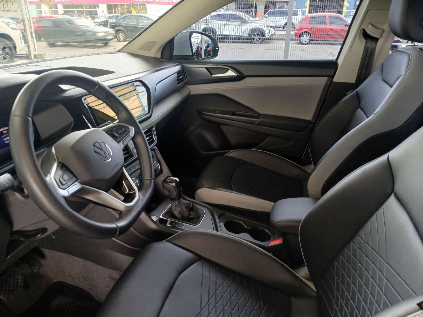 volkswagen taos  comfortline 250 1.4 tb at flex automatico 2022/22