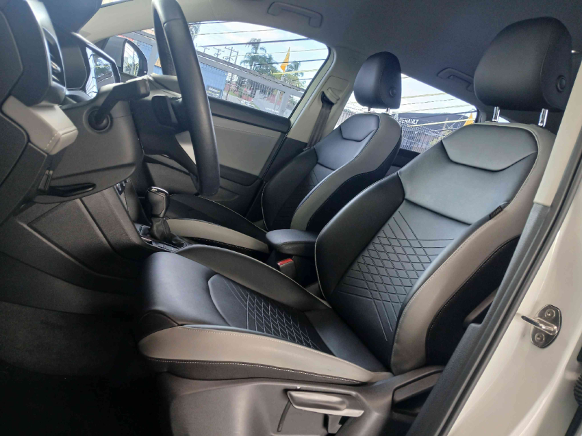 volkswagen taos  comfortline 250 1.4 tb at flex automatico 2022/22