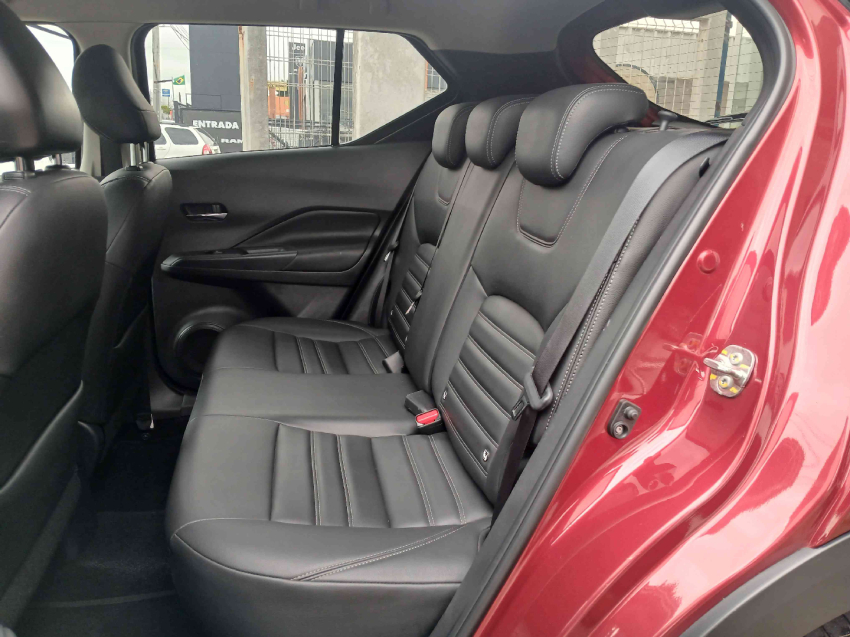 nissan kicks exclusive pack tech 1.6 16v cvt flex automatico 2022/22