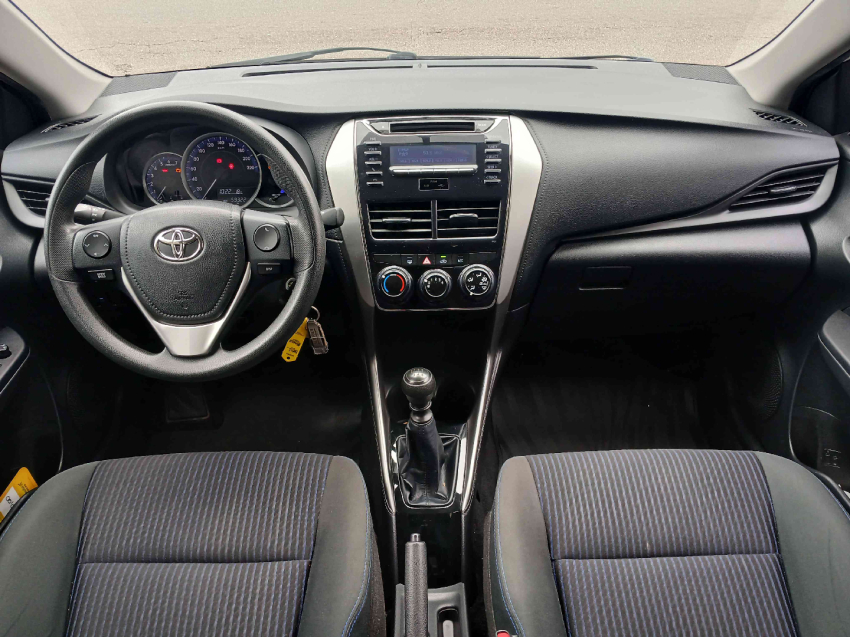 toyota yaris sedan xl live 1.5 16v mt6 flex manual 2019/20
