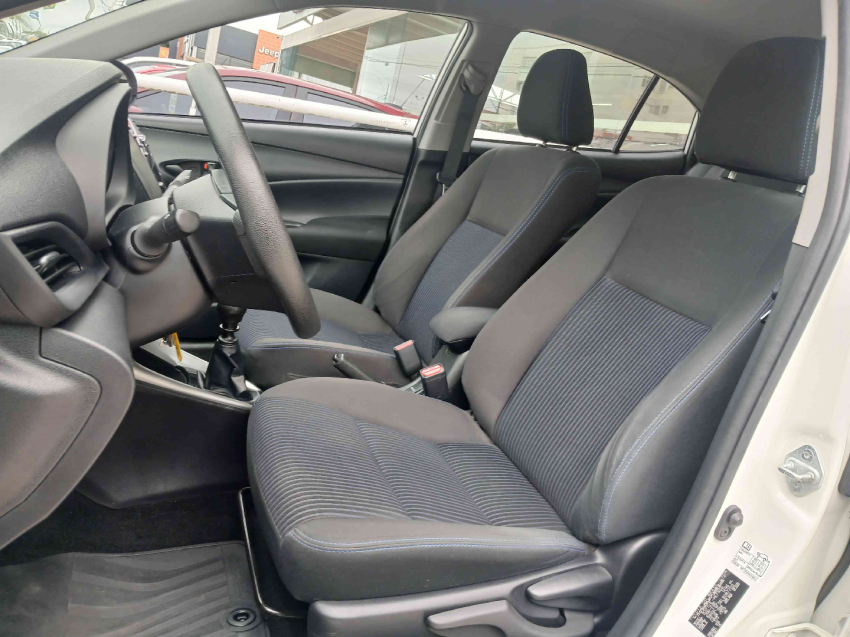 toyota yaris sedan xl live 1.5 16v mt6 flex manual 2019/20