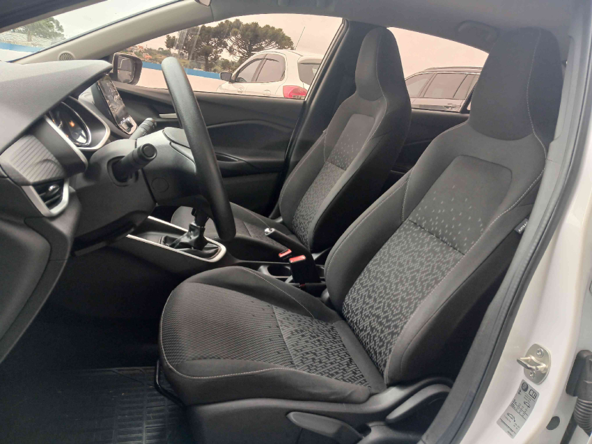 chevrolet onix plus lt 1.0 tb 12v mt6 flex manual 2019/20