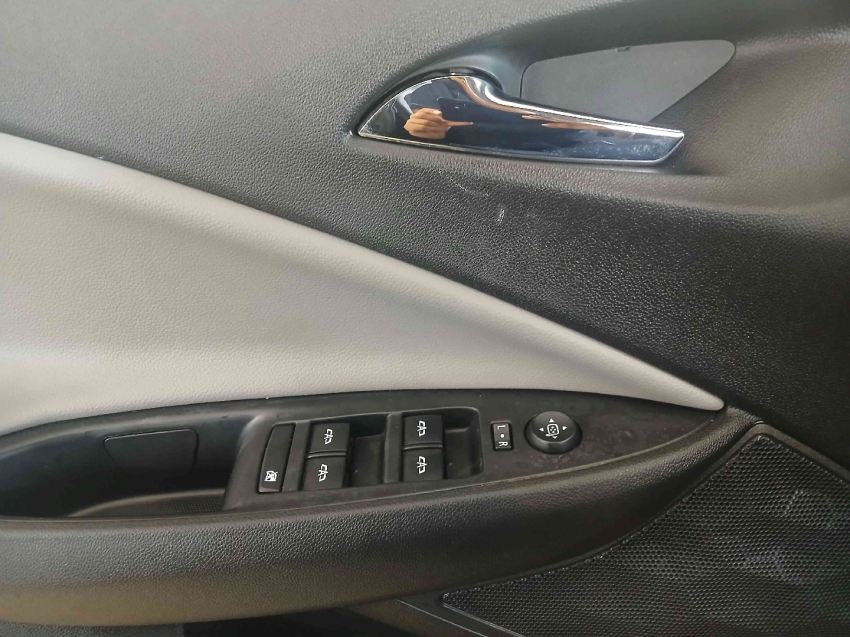 chevrolet onix plus premier 1.0 tb 12v at6 flex automatico 2020/20