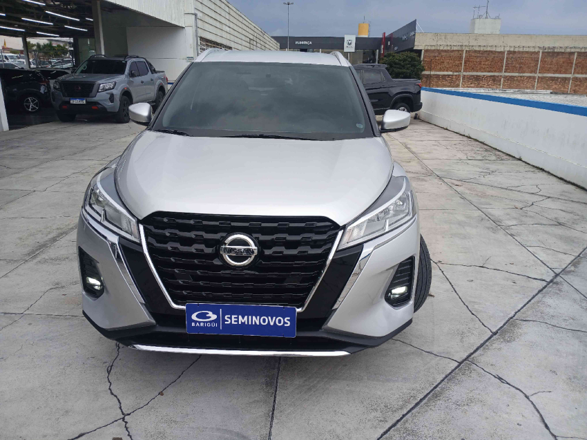 kicks sense 1.6 16v cvt