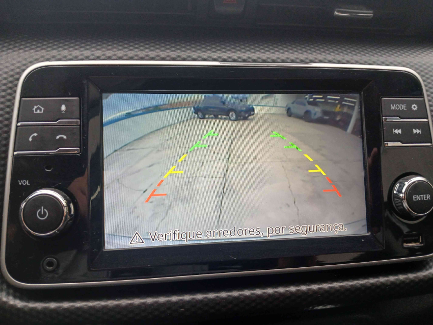 kicks sense 1.6 16v cvt
